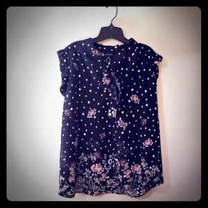 Sleeveless polka dot floral blouse with bow